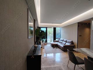 Ho Man Tin - Mantin Heights Block 10 02