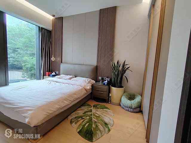 Ho Man Tin - Mantin Heights Block 10 05