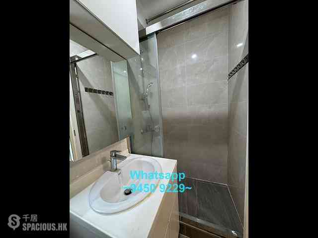 Sheung Wan - Evora Building 06