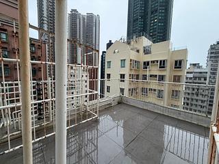 坚尼地城 - 满发大厦 07