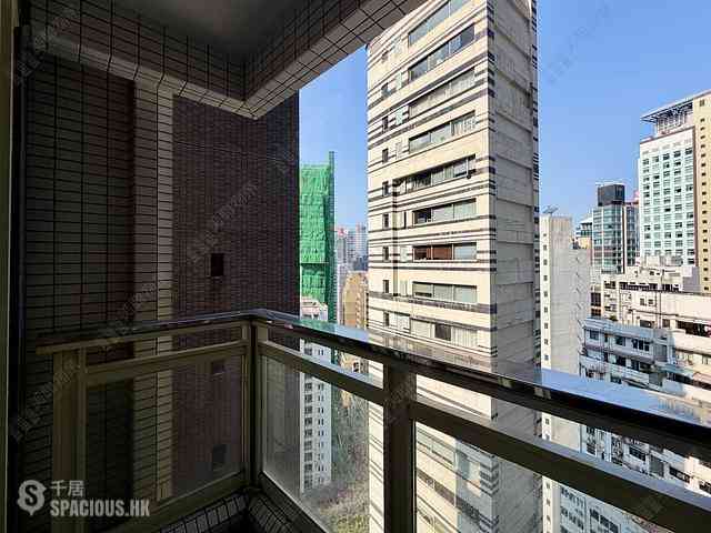 Soho - Centrestage 04
