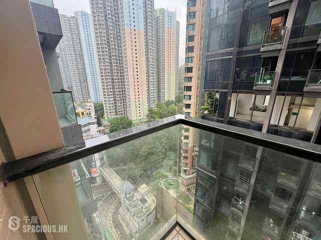 Sai Wan Ho - 18, Upper East 03