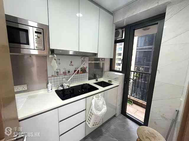 Sai Wan Ho - 18, Upper East 10