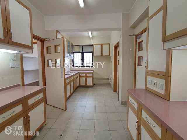 Ho Man Tin - The Crescent 05