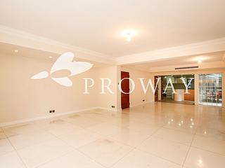 The Peak - Guildford Garden 04