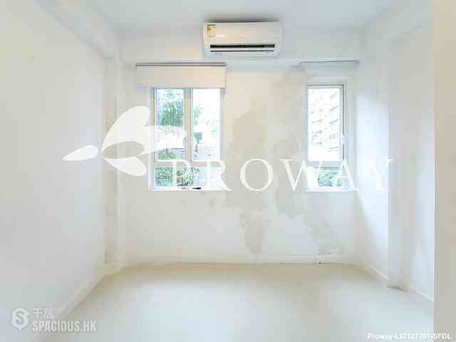 Sai Ying Pun - 235-237, Queen's Road West 07
