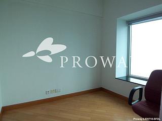 West Kowloon - Sorrento 08