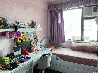 Kwun Tong North - Man Wo Garden Mansion 03
