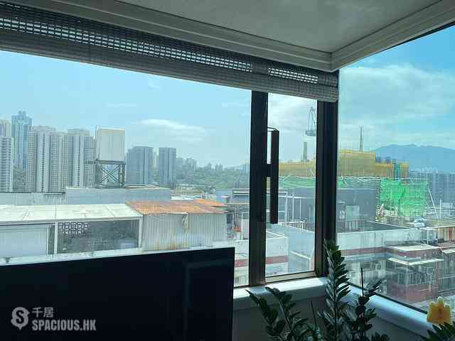 Kwun Tong North - Man Wo Garden Mansion 10