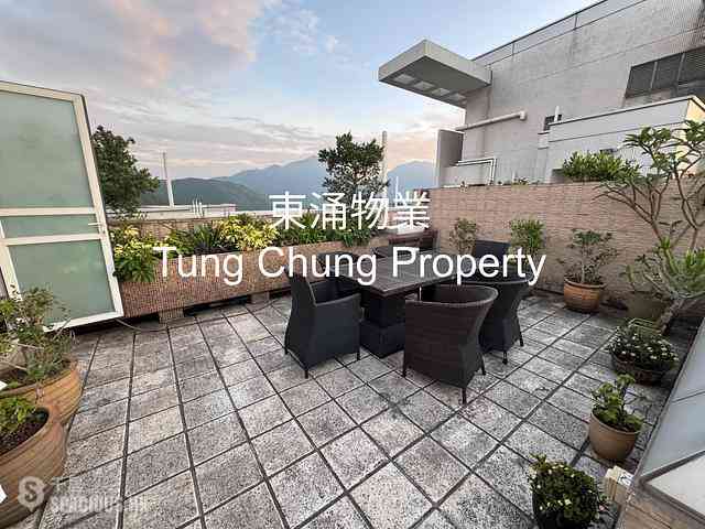 Tung Chung - Coastal Skyline Phase 1 Block 3 14