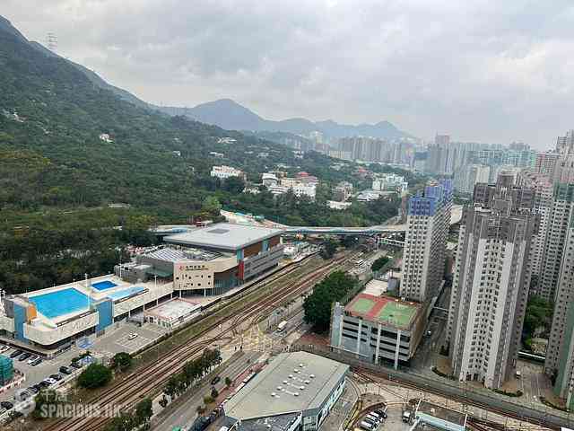 Tuen Mun - Sun Tuen Mun Centre 01
