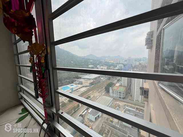 Tuen Mun - Sun Tuen Mun Centre 03