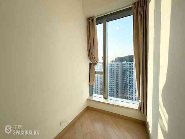 Tung Chung - Century Link Phase 1 Tower 3A 06