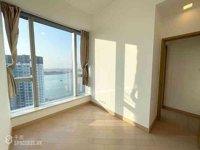 Tung Chung - Century Link Phase 1 Tower 3A 07