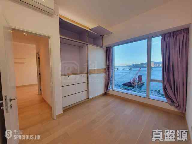 Tseung Kwan O - Monterey 01