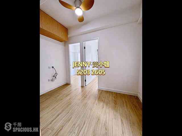 Mong Kok - Hung Wai Building 03
