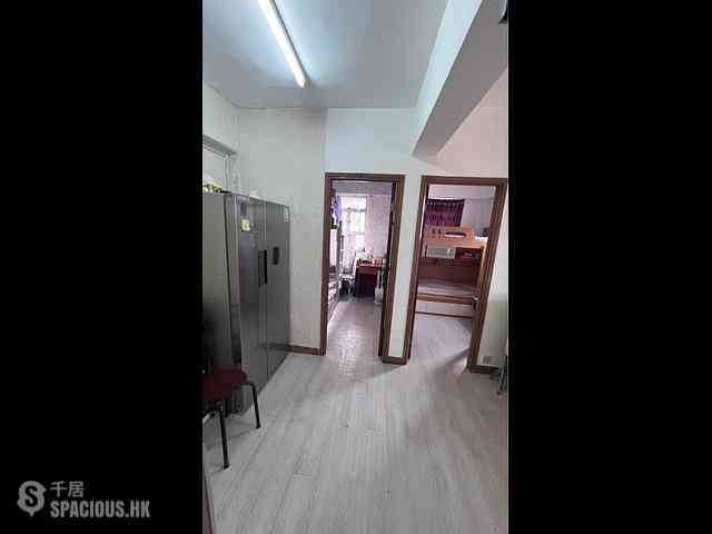 Yau Ma Tei - Kam Fai Building 01