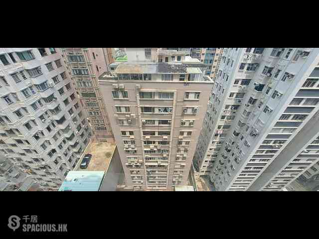 Happy Valley - The Valley View 04