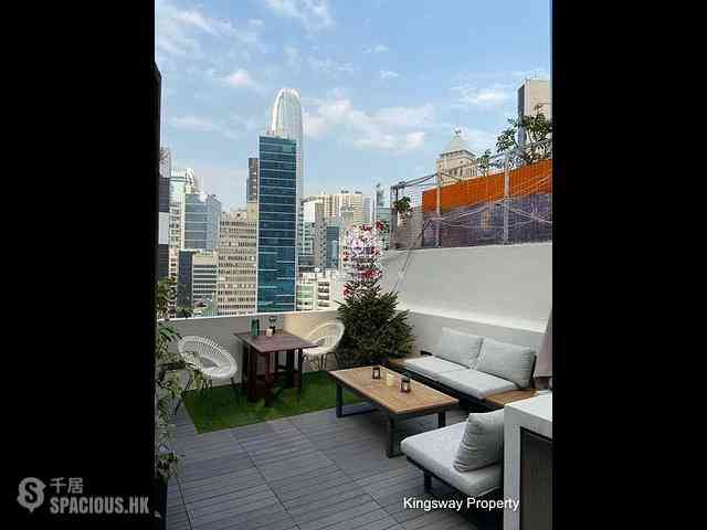 Central - Tung Yuen Building 03