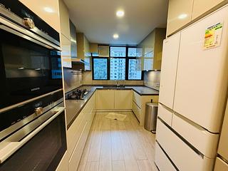 Mid Levels Central - Clovelly Court Block 2 08