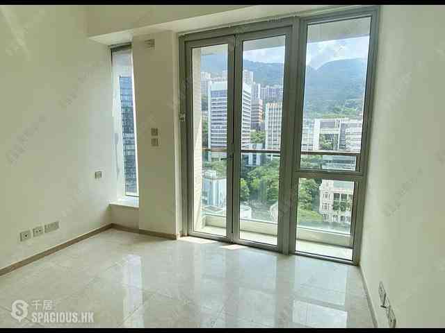 Sai Ying Pun - 63, Pokfulam Amber House (Tower 1) 02