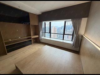 Mid Levels Central - Yukon Court 05