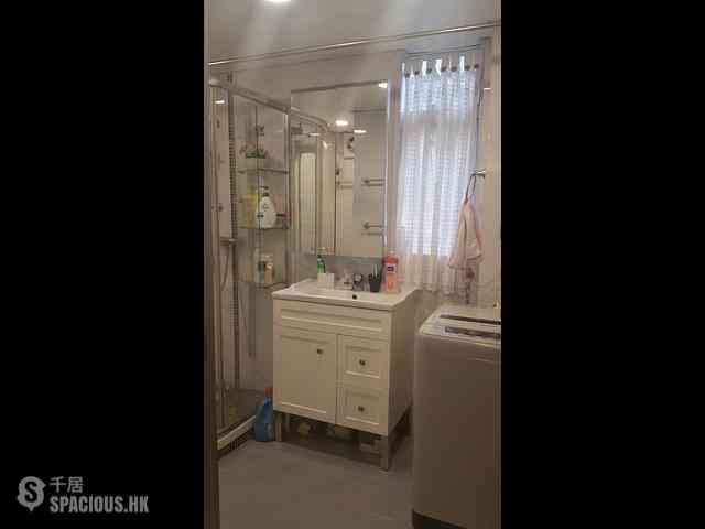 Wan Chai - 100-102, Thomson Road 02