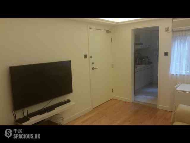 Wan Chai - 100-102, Thomson Road 08