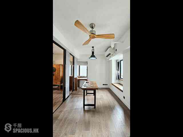 Wan Chai - Silvervale Mansion 01