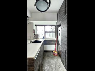 Wan Chai - Silvervale Mansion 07