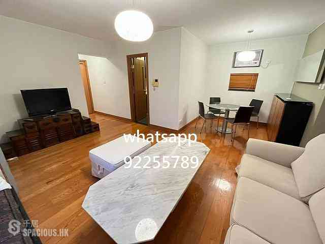 Central - Hollywood Terrace 01
