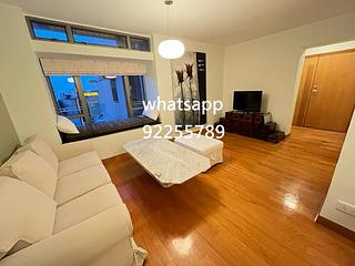 Central - Hollywood Terrace 02
