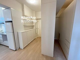Sheung Wan - Welland Building 04