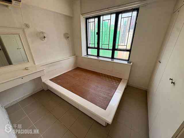 Sheung Wan - Lascar Court 04