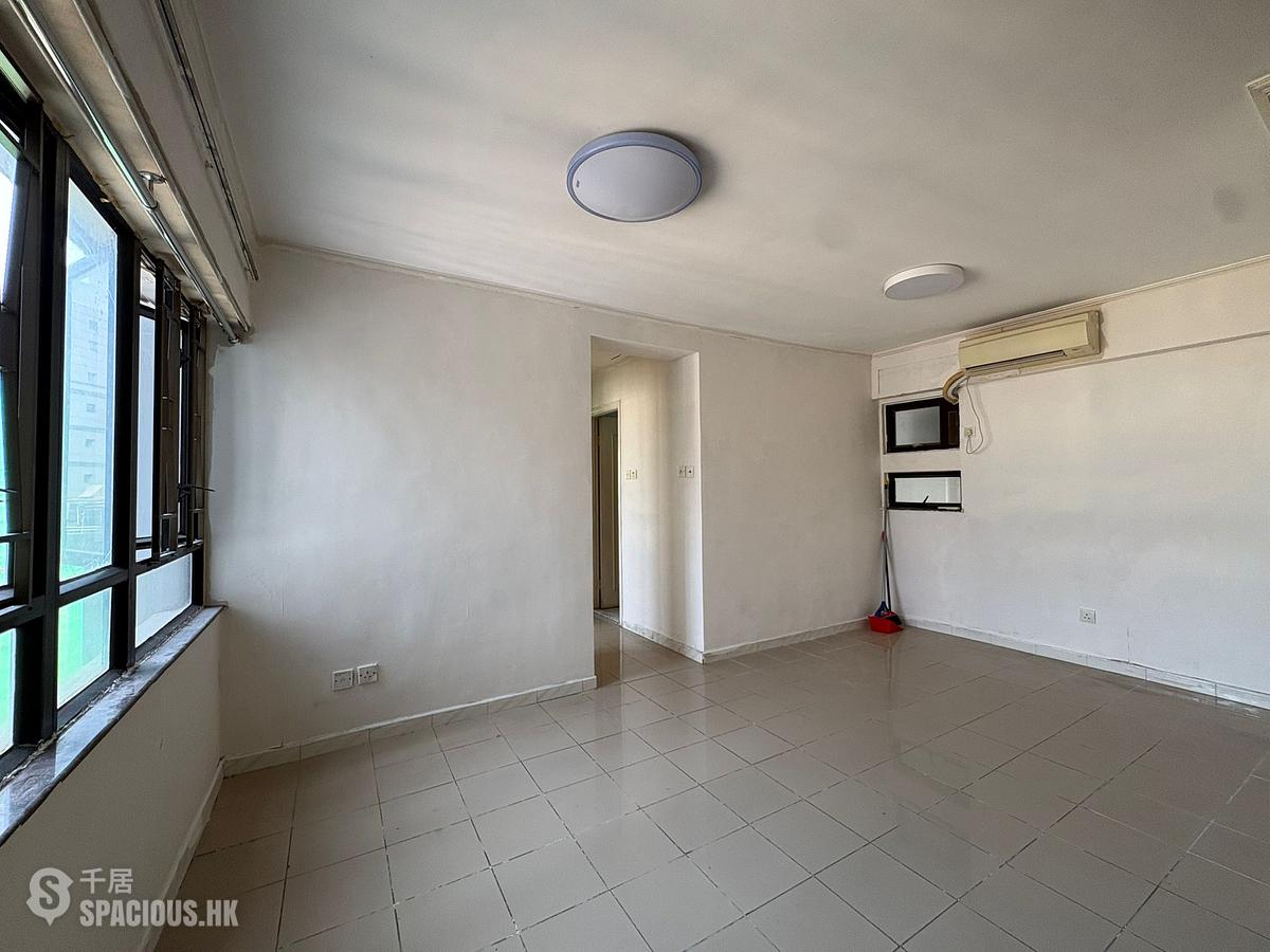Sheung Wan - Lascar Court 01