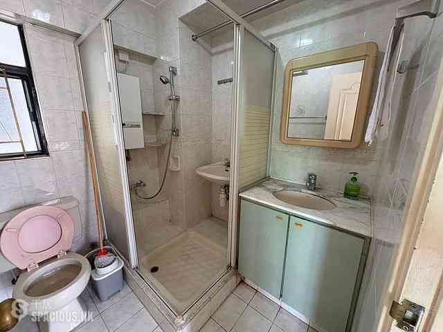 Sheung Wan - Lascar Court 06