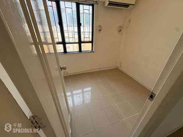 Sheung Wan - Lascar Court 07