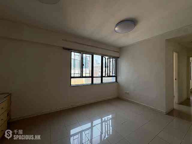Sheung Wan - Lascar Court 16