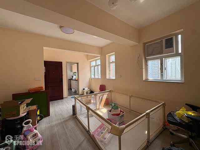 Sai Ying Pun - 276-278, Des Voeux Road West 02