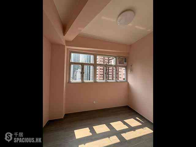 Sai Ying Pun - 276-278, Des Voeux Road West 04