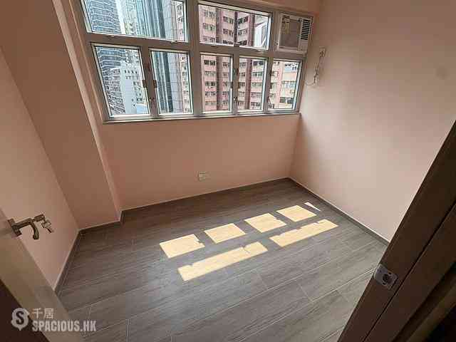 Sai Ying Pun - 276-278, Des Voeux Road West 07