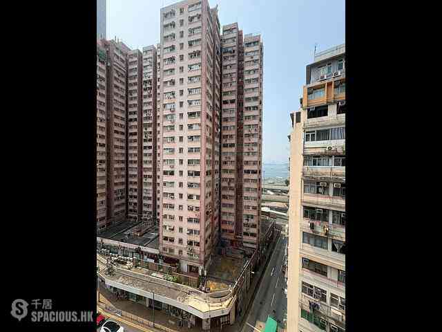 Sai Ying Pun - 276-278, Des Voeux Road West 11