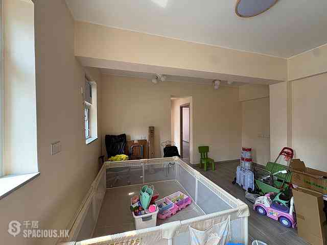 Sai Ying Pun - 276-278, Des Voeux Road West 16