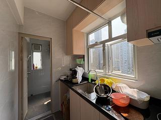 Sai Ying Pun - 276-278, Des Voeux Road West 17