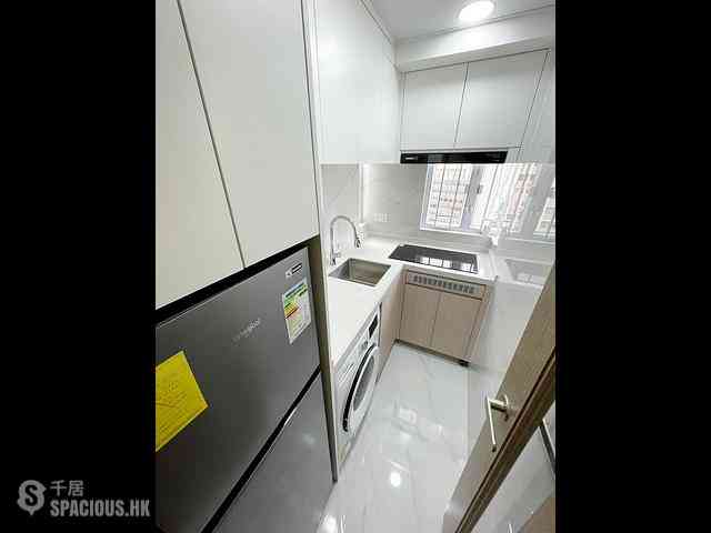 Sai Wan Ho - Hoi Ning Building 04