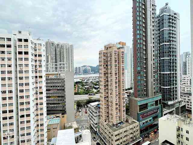 Sai Wan Ho - Hoi Ning Building 09