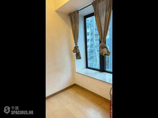Causeway Bay - The Hemispheres 03
