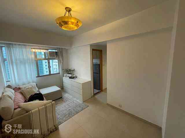 Sai Ying Pun - Koon Wah Building 05