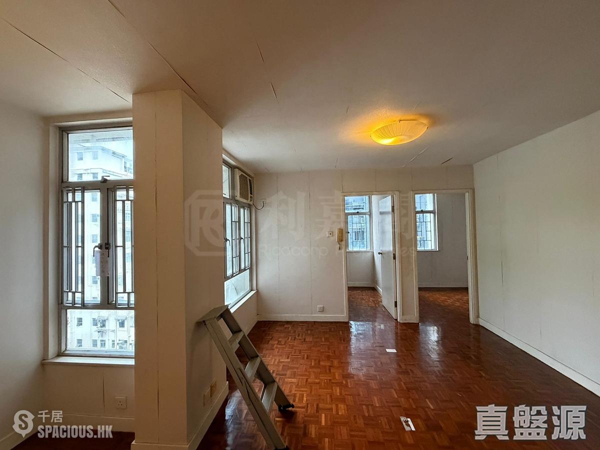 Tai Koo Shing - Tai Koo Shing Tsui Woo Terrace Tung Ting Mansion 01