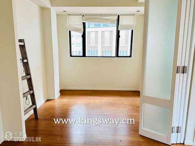 Soho - 22, Elgin Street 05